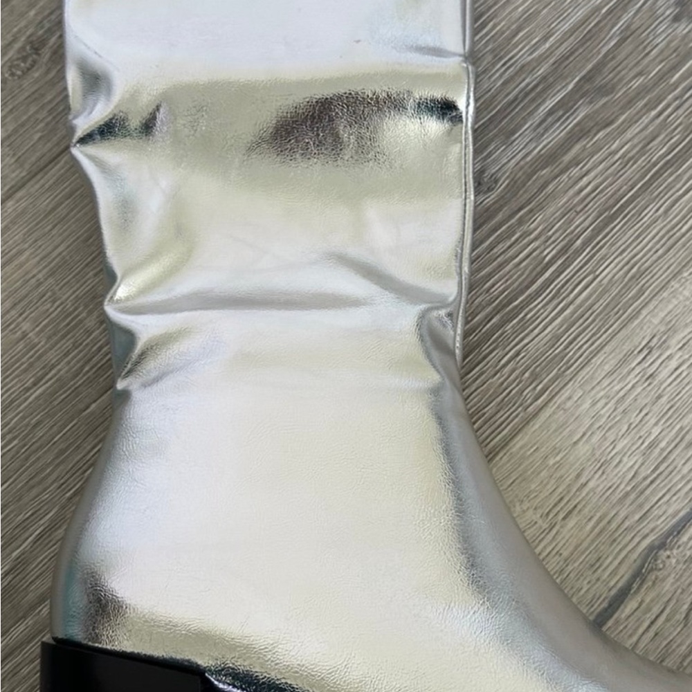 Kiss Silver Metallic Footwear